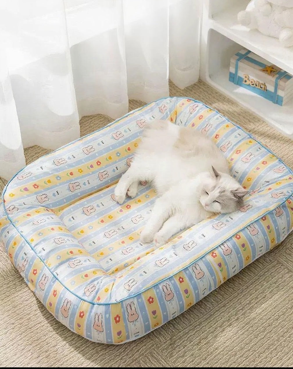 Cute Bunny Printed Pet Bed